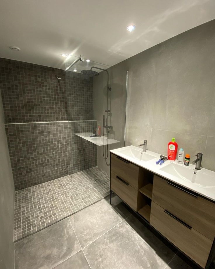Salle de bain familiale